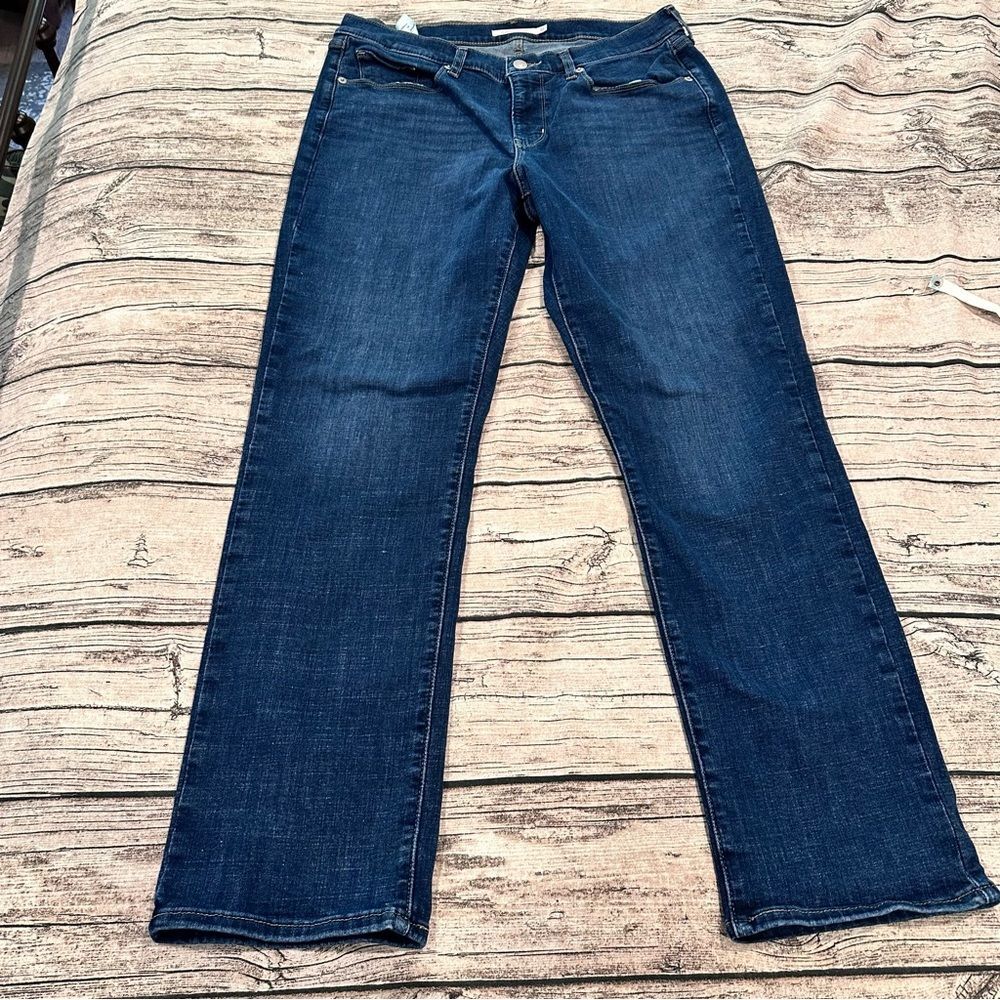 Levi’s Classic Blue Straight Leg Jeans with Stellar Stretch Size 12 - Picture 1 of 5